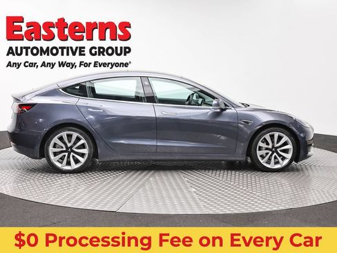 Used 2018 Tesla Model 3 Long Range RWD image 4