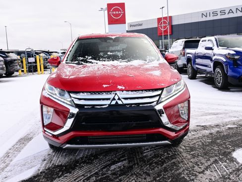 Used 2020 Mitsubishi Eclipse Cross SE image 3