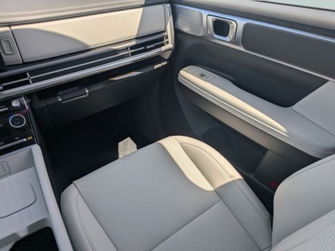 New 2027 Hyundai Santa Fe SEL FWD image 18