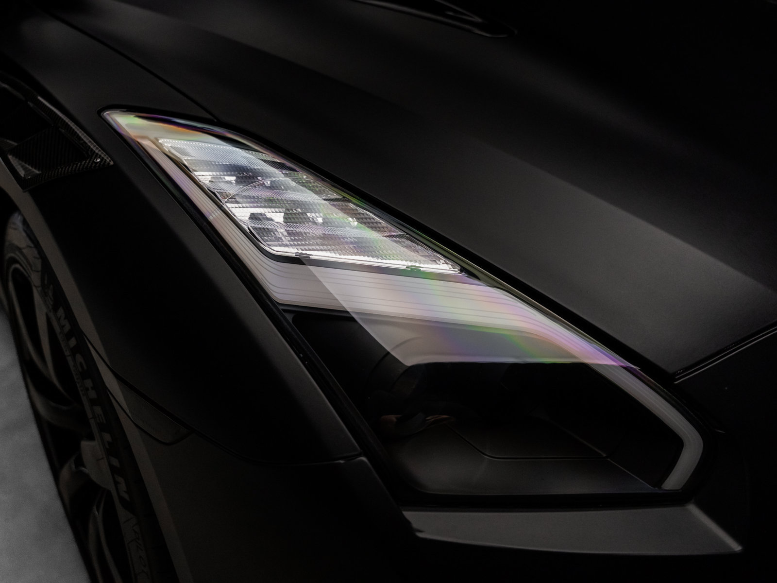 Used 2009 Nissan GT-R Premium AWD/4WD image 19
