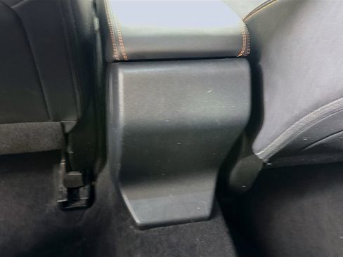 Used 2018 Subaru Crosstrek 2.0i Limited image 31