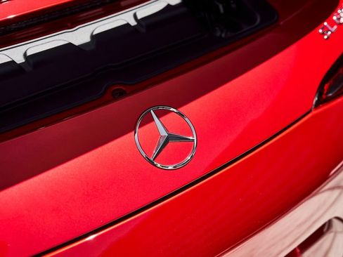 Used 2026 Mercedes-Benz Maybach SL 680 image 16