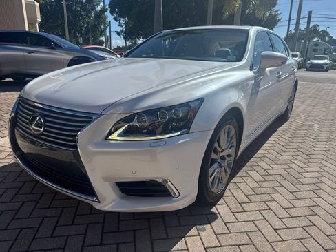 Used 2016 Lexus LS 460 L RWD image 3