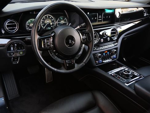 Certified 2022 Rolls-Royce Ghost AWD/4WD image 18