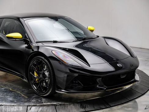 New 2026 Lotus Emira SE image 28