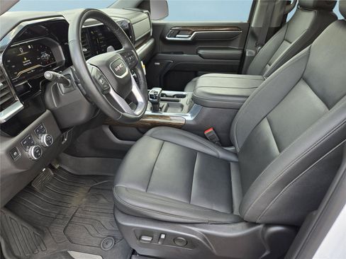 Used 2024 GMC Sierra 1500 Elevation w/ Elevation Premium Package AWD/4WD image 15