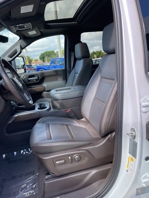 Used 2020 GMC Sierra 2500 Denali w/ Denali Ultimate Package AWD/4WD image 5