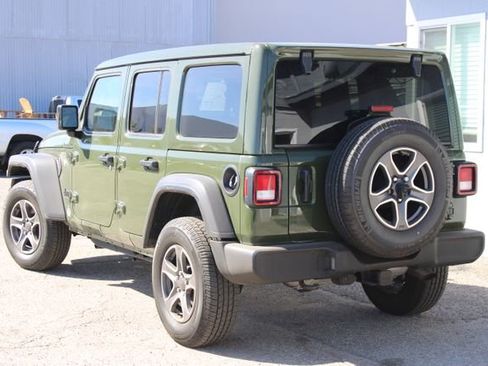 Used 2021 Jeep Wrangler Unlimited Sport w/ Sun And Sound Package AWD/4WD image 3