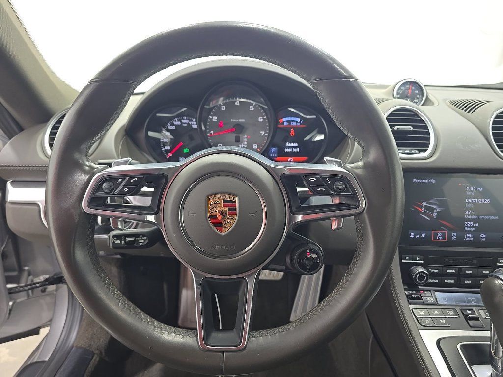 Used 2024 Porsche 718 Cayman S RWD image 9