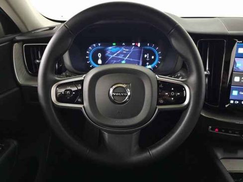Certified 2025 Volvo XC60 B5 Plus image 20