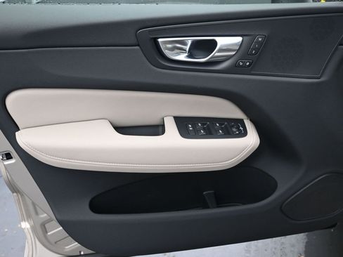 New 2026 Volvo XC60 T8 Plus w/ Protection Package Premier image 11