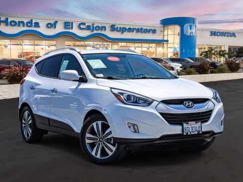 Used 2015 Hyundai Tucson Limited FWD image 1