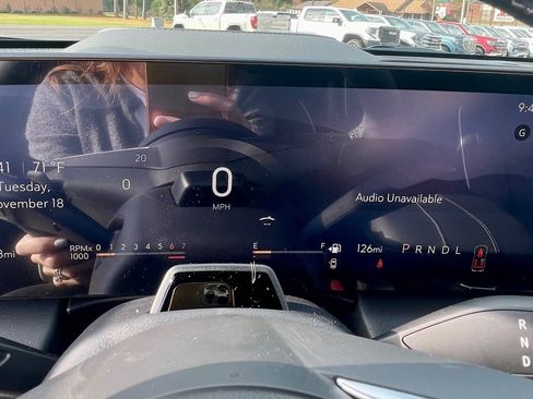 New 2026 Buick Enclave Avenir w/ Super Cruise Package image 10