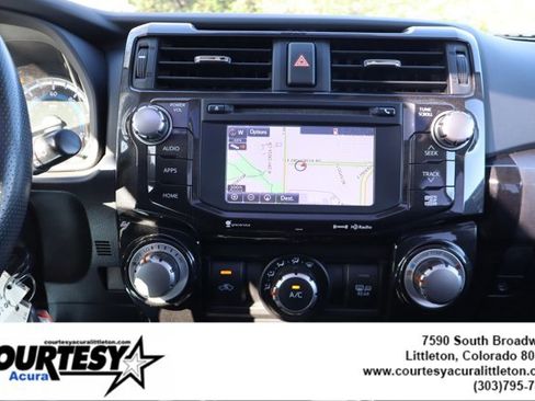 Used 2019 Toyota 4Runner TRD Off-Road Premium AWD/4WD image 15