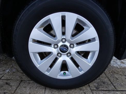 Used 2019 Subaru Outback 2.5i Premium w/ Protection Package #1 image 16