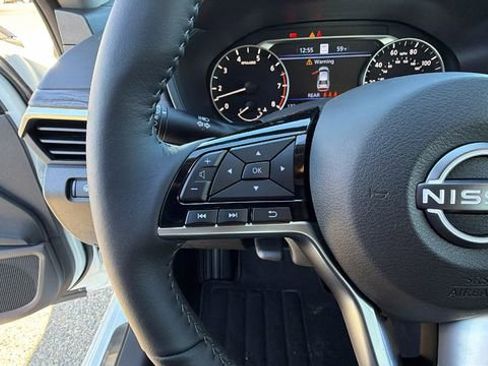 Used 2025 Nissan Altima 2.5 SL image 27