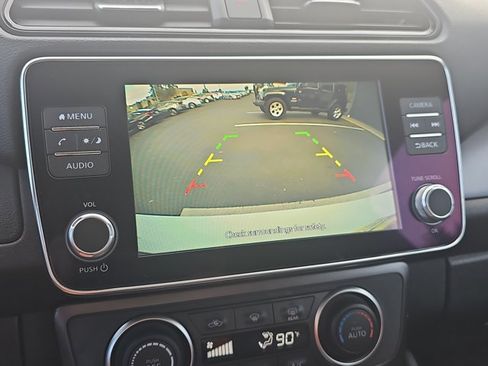 Certified 2023 Nissan Leaf S image 15