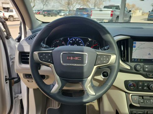 Used 2023 GMC Terrain Denali image 19
