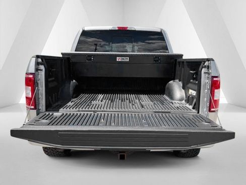Used 2020 Ford F150 XLT w/ Equipment Group 302A Luxury AWD/4WD image 31