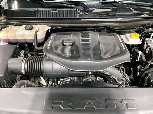 Used 2025 RAM 1500 Limited w/ Off Road Group AWD/4WD image 42