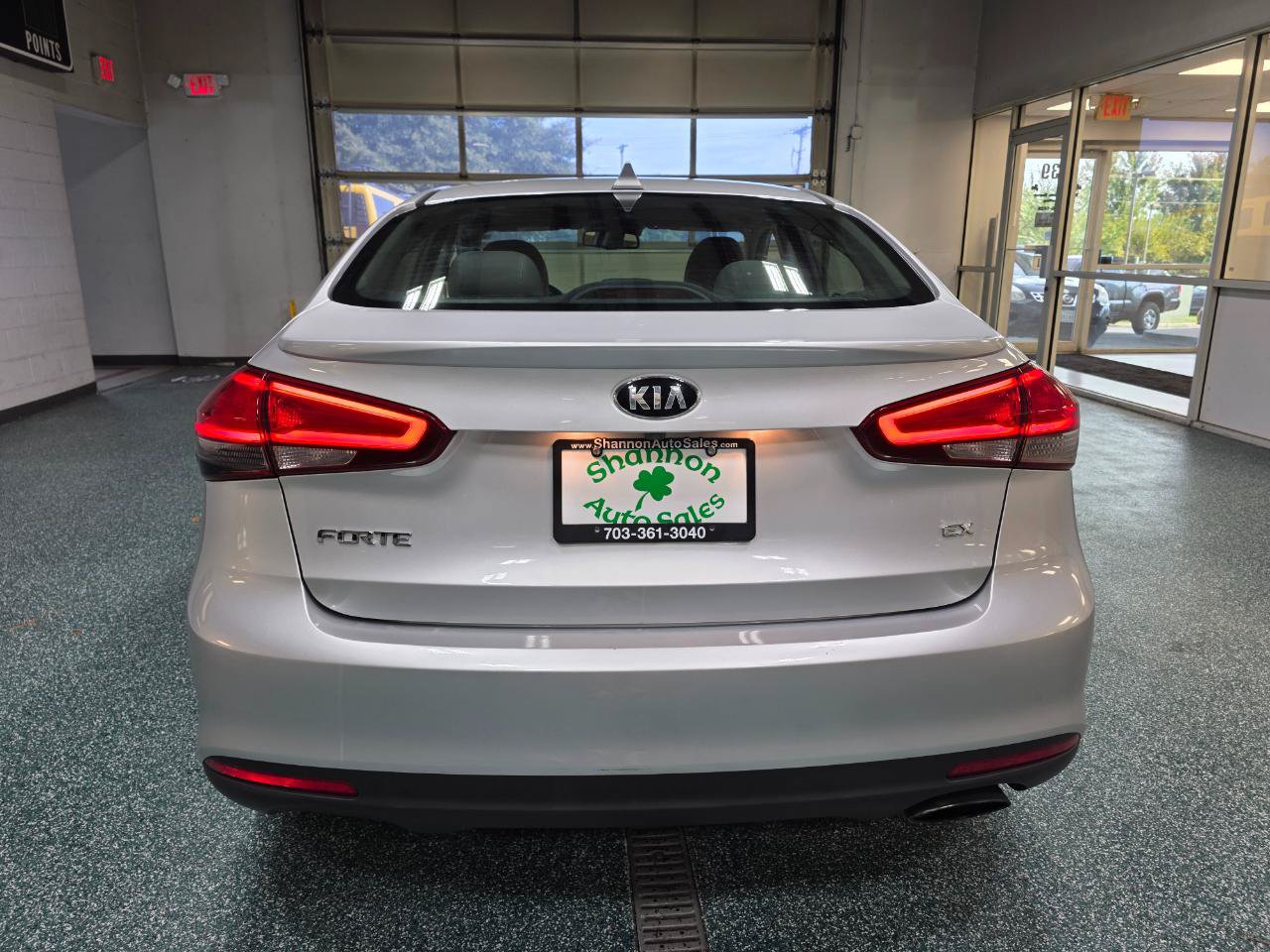 Used 2017 Kia Forte EX w/ EX Premium Plus Package FWD image 8