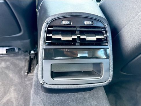 Used 2021 Maserati Quattroporte S image 28