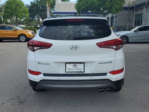 Used 2016 Hyundai Tucson Limited w/ Option Group 03 FWD image 6