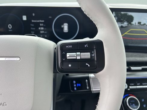 New 2026 Hyundai Santa Fe Limited FWD image 31