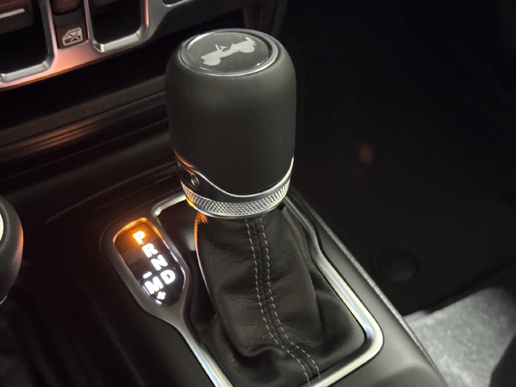 New 2026 Jeep Wrangler Unlimited Sahara AWD/4WD image 18