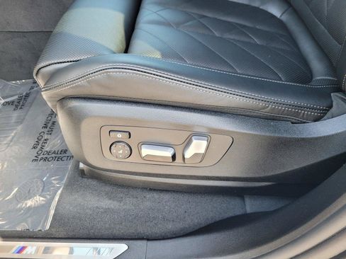 Used 2026 BMW X5 xDrive40i w/ M Sport Package AWD/4WD image 23