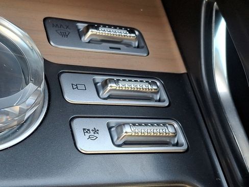 Certified 2025 Lincoln Nautilus Reserve AWD/4WD image 23