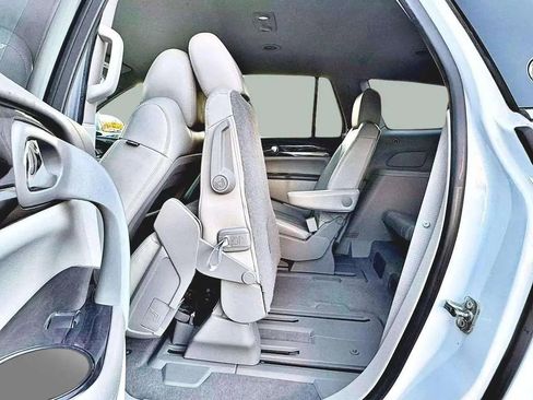 Used 2017 Buick Enclave Leather image 24