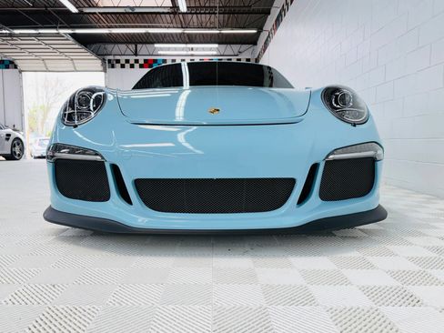 Used 2015 Porsche 911 GT3 RWD image 11