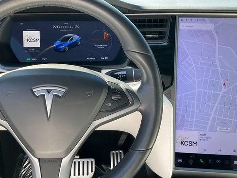 Used 2020 Tesla Model X Long Range AWD/4WD image 36
