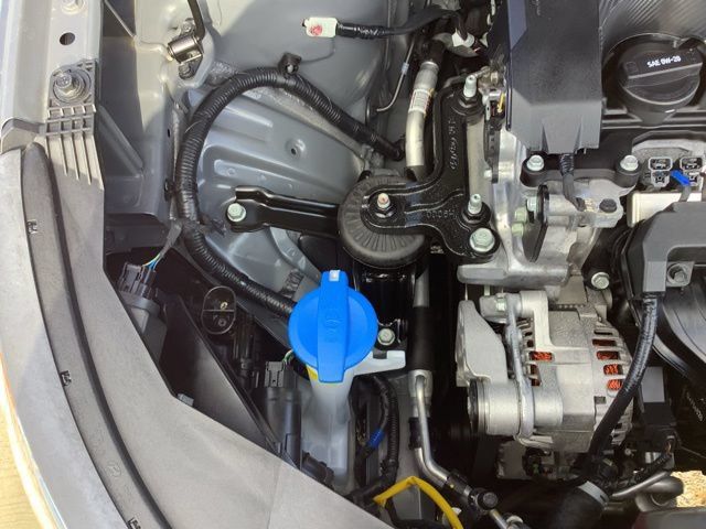 Used 2026 Hyundai Venue SEL FWD image 61