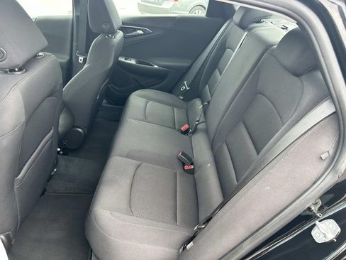 Used 2022 Chevrolet Malibu LS w/ Driver Confidence Package II FWD image 18