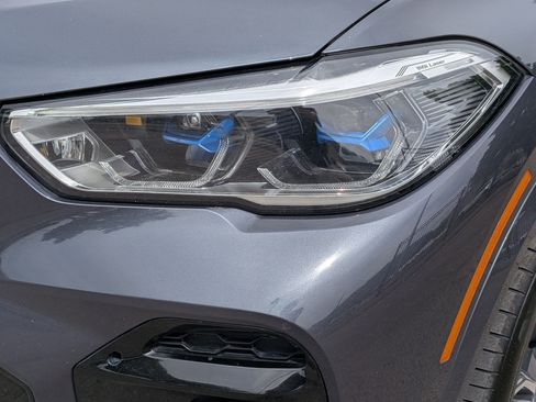 Used 2022 BMW X5 xDrive45e w/ M Sport Package AWD/4WD image 12
