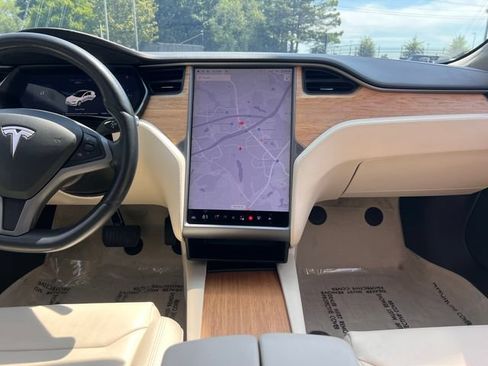 Used 2018 Tesla Model S 100D AWD/4WD image 14