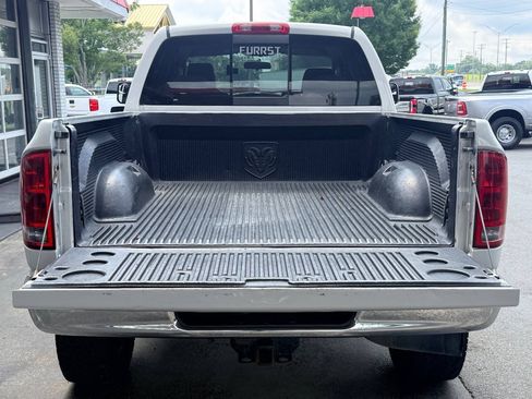 Used 2006 Dodge Ram 2500 Truck SLT w/ TRX4 Group AWD/4WD image 9