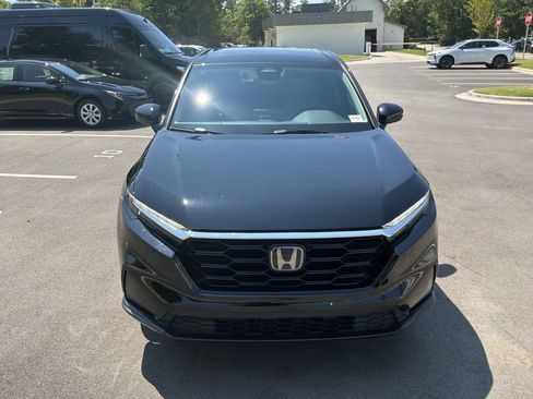 Used 2026 Honda CR-V EX image 3