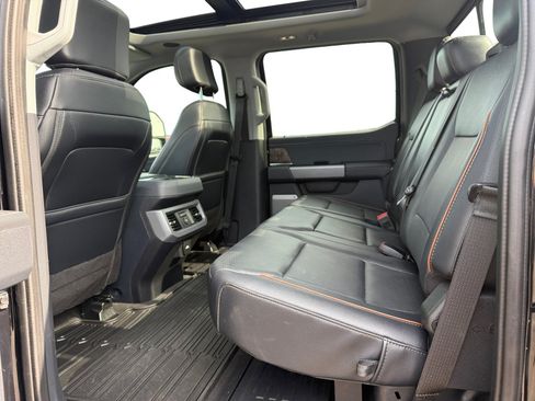 Used 2025 Ford F250 Lariat w/ Lariat Ultimate Package AWD/4WD image 10