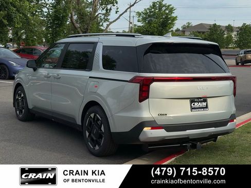New 2026 Kia Carnival EX FWD image 5