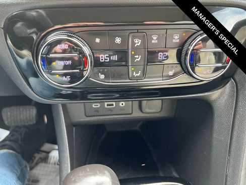 Used 2021 Buick Encore GX Select FWD image 22