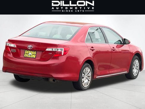 Used 2013 Toyota Camry LE FWD image 4