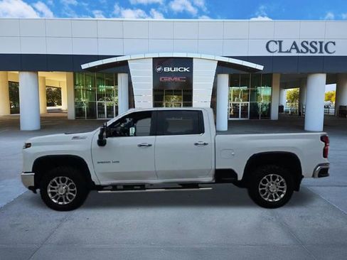 Used 2025 Chevrolet Silverado 2500 LTZ w/ LTZ Premium Package image 5