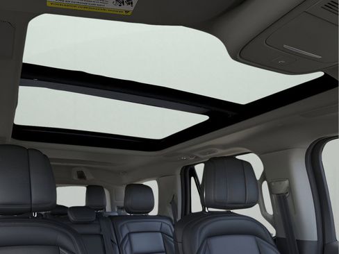 New 2025 Lincoln Navigator Reserve image 22