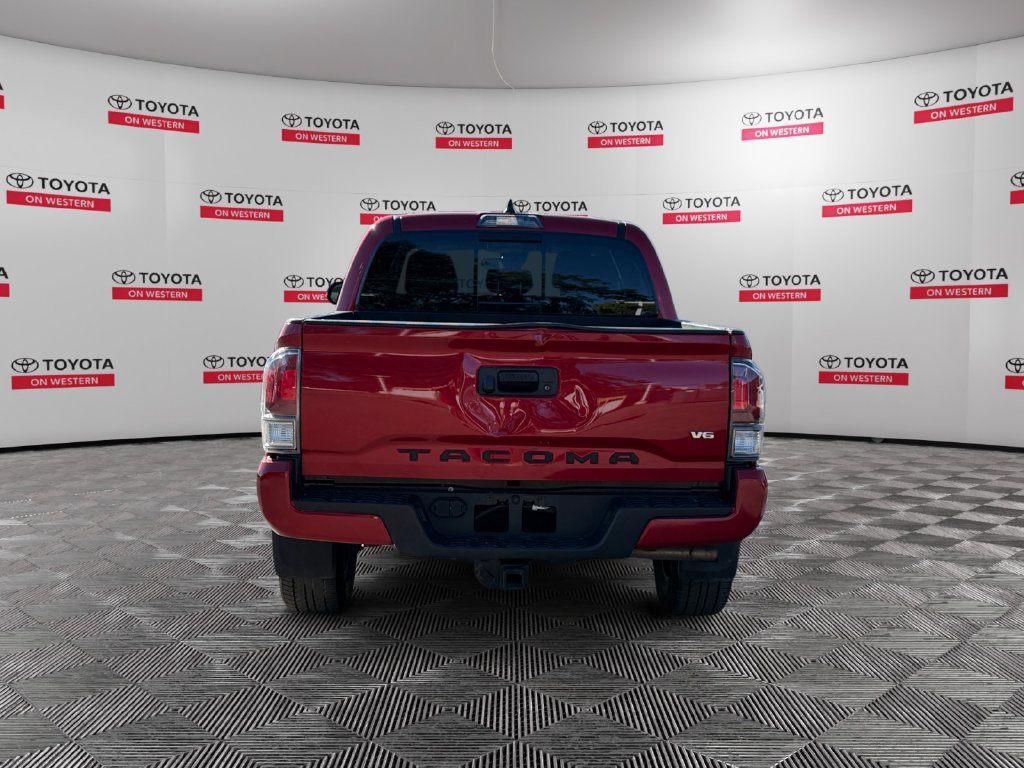Used 2023 Toyota Tacoma TRD Sport AWD/4WD image 6