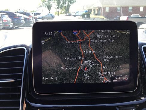 Used 2018 Mercedes-Benz GLS 450 4MATIC image 36