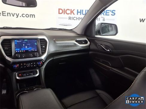 Used 2023 GMC Acadia SLT image 14
