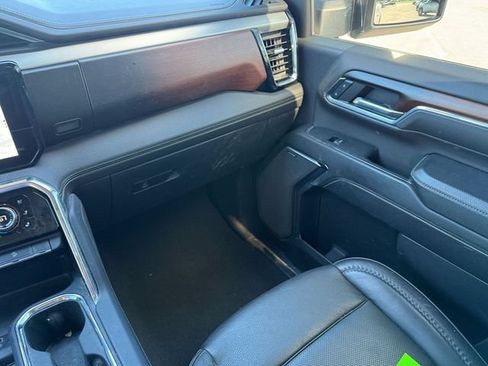 Certified 2024 GMC Sierra 2500 Denali w/ Denali Reserve Package AWD/4WD image 16